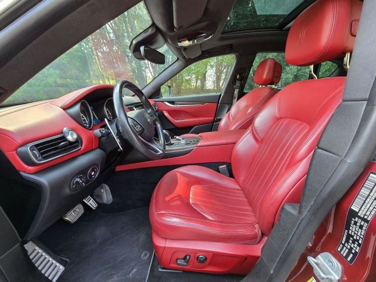 Maserati Levante 3.0T V6 Modena MASERATI LEVANTE 2017 3.0L V6 // AWD // IN MINT CONDITION // WELL MAINTAINED