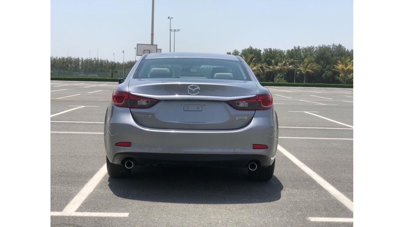 مازدا 6 موديل 2015 خليجي  حاله ممتازه ولا تحتاج اي صيانه