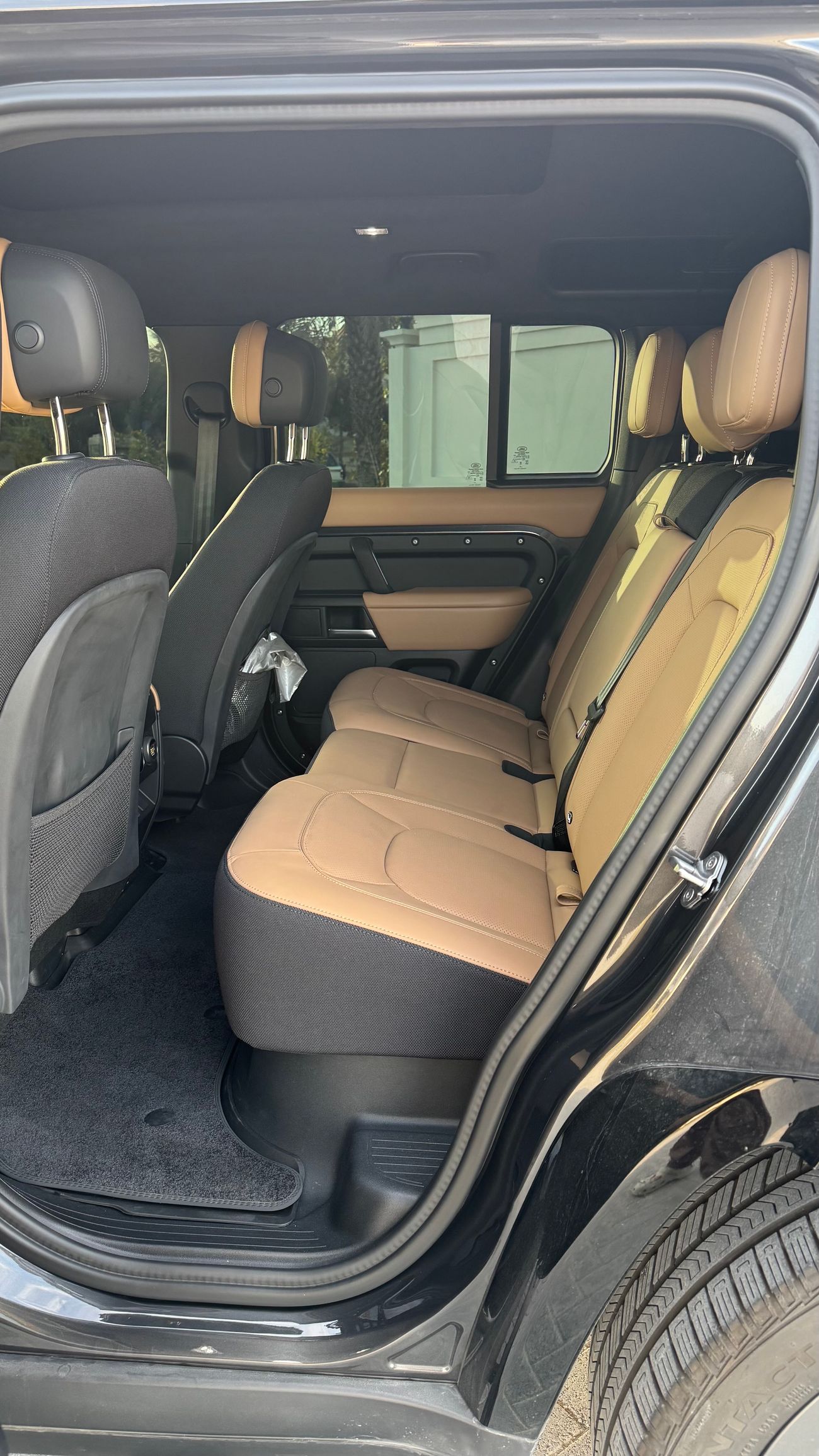 لاند روفر ديفندر