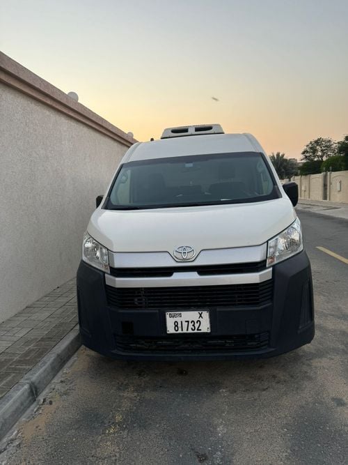 Toyota Hiace High Roof Panel Chiller Van