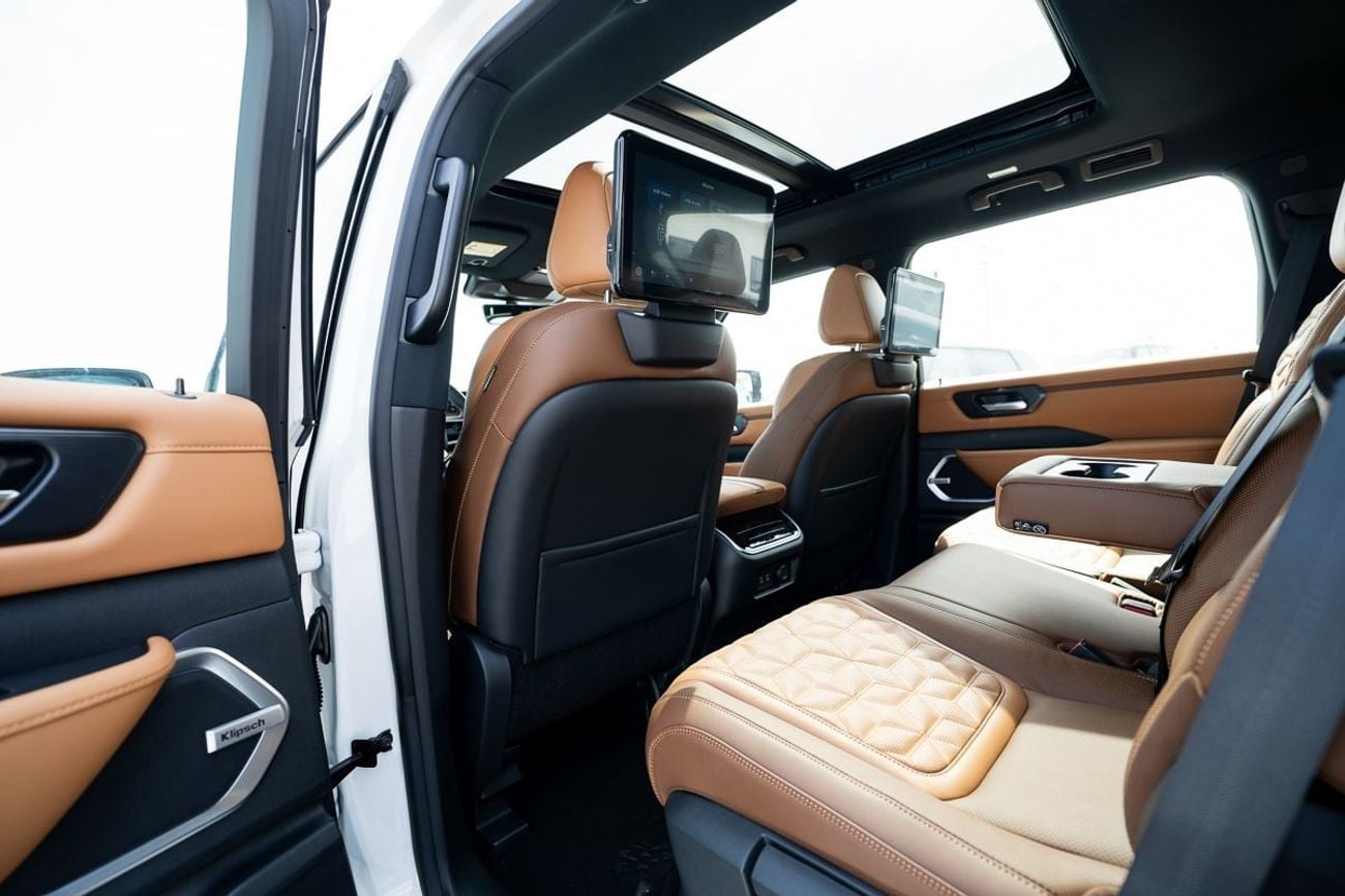 نيسان باترول LE Platinum City 3.5L 2026 - Black Roof