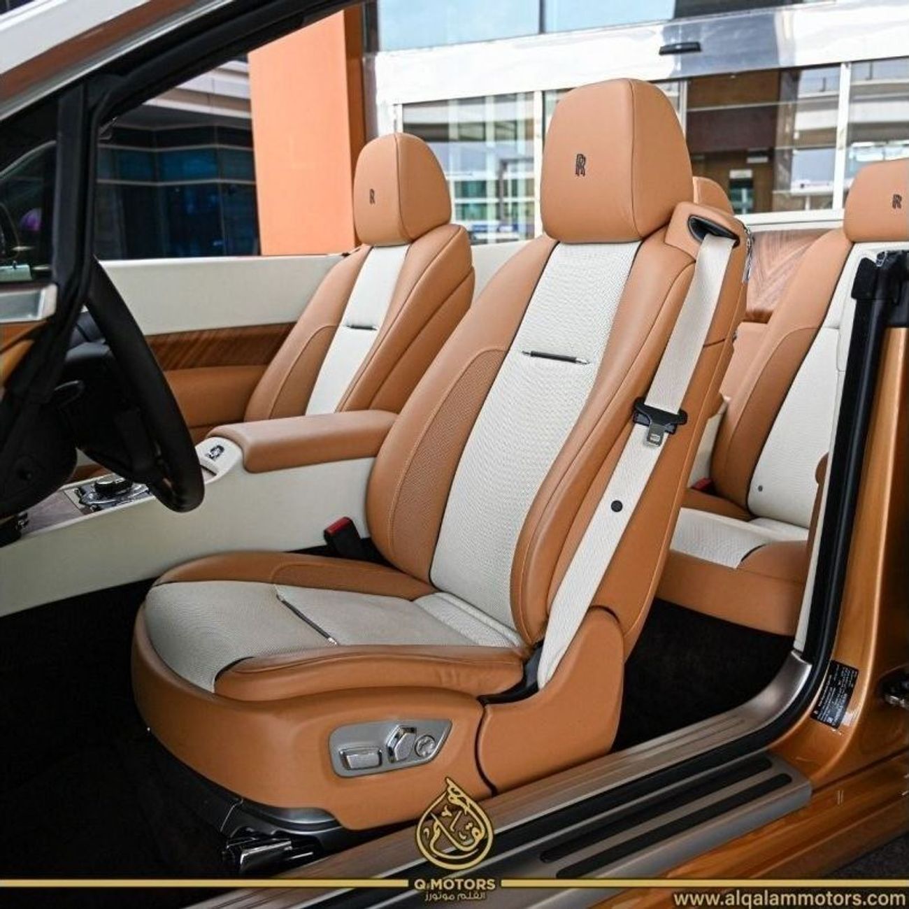 رولز رويس داون Std Std بلاك بادج