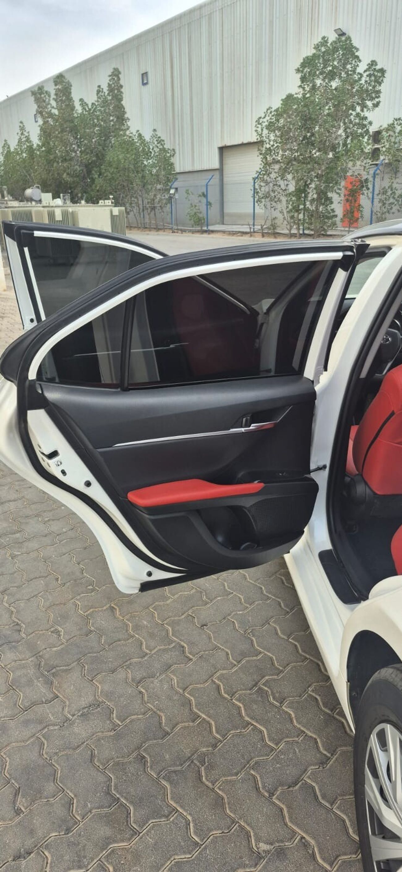 تويوتا كامري HYBRID