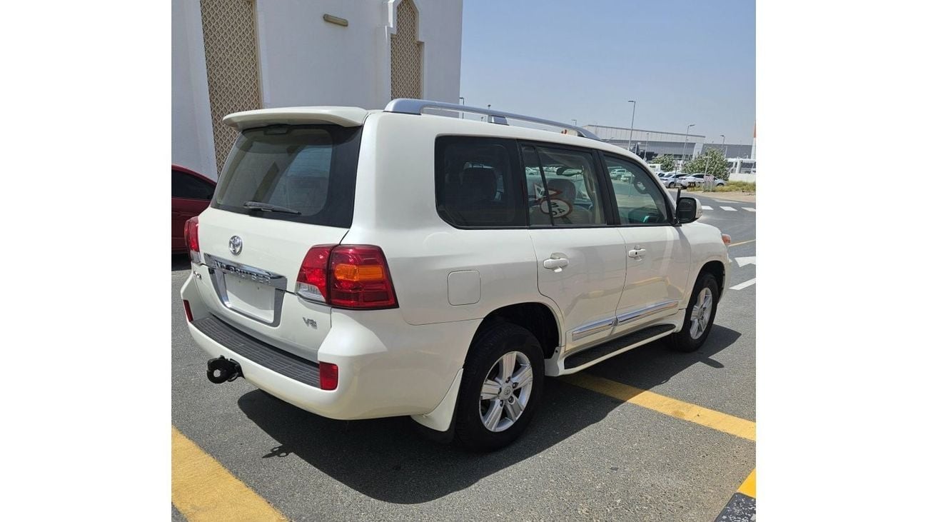 تويوتا لاند كروزر 2015 gxrv8