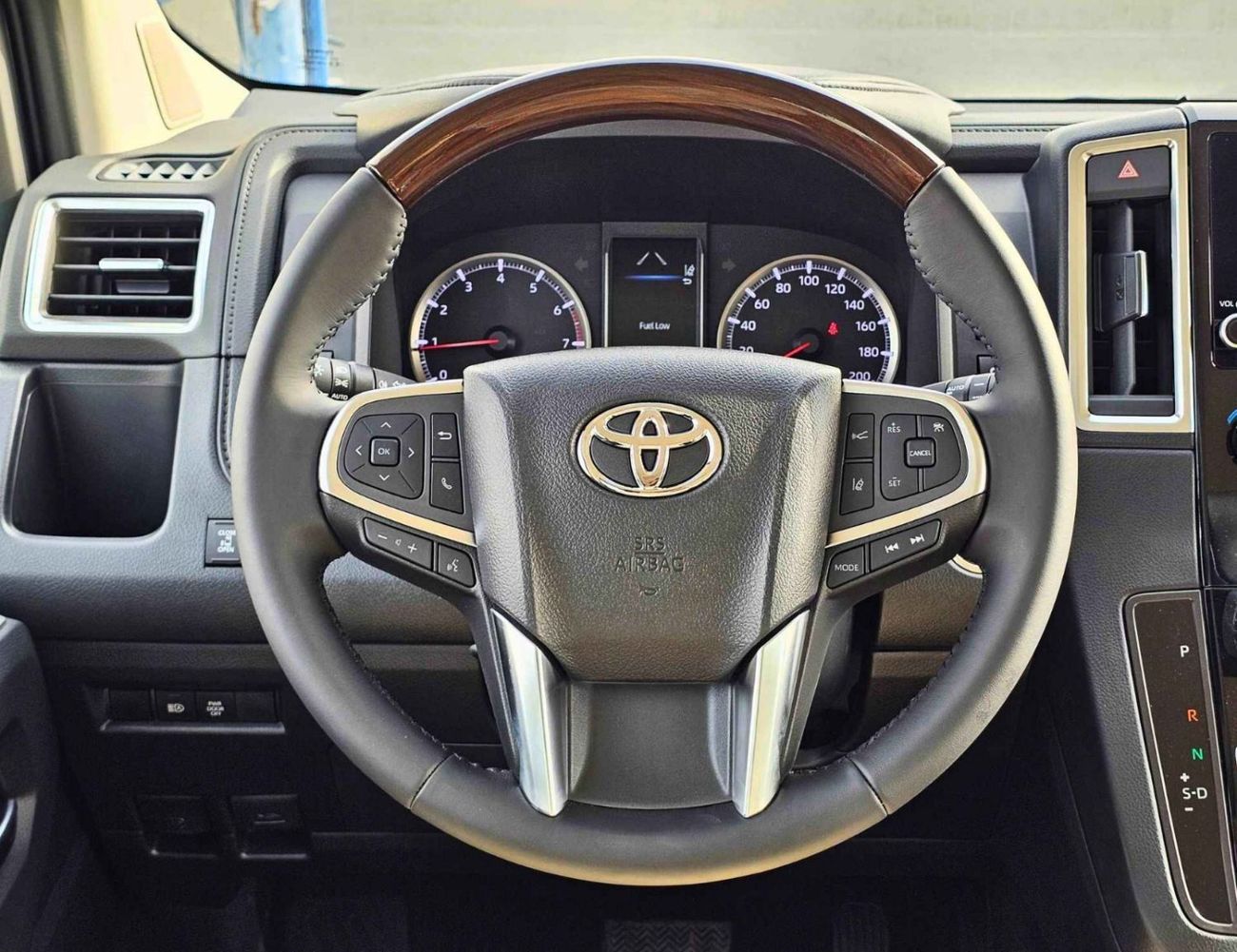 تويوتا جرافينا PREMIUM LUXURY/3.5L V6 PETROL A/T/360*CAMERAS, RADAR / VSC 8” MULTIMEDIA,VIP SEATS (CODE # GNPPR)