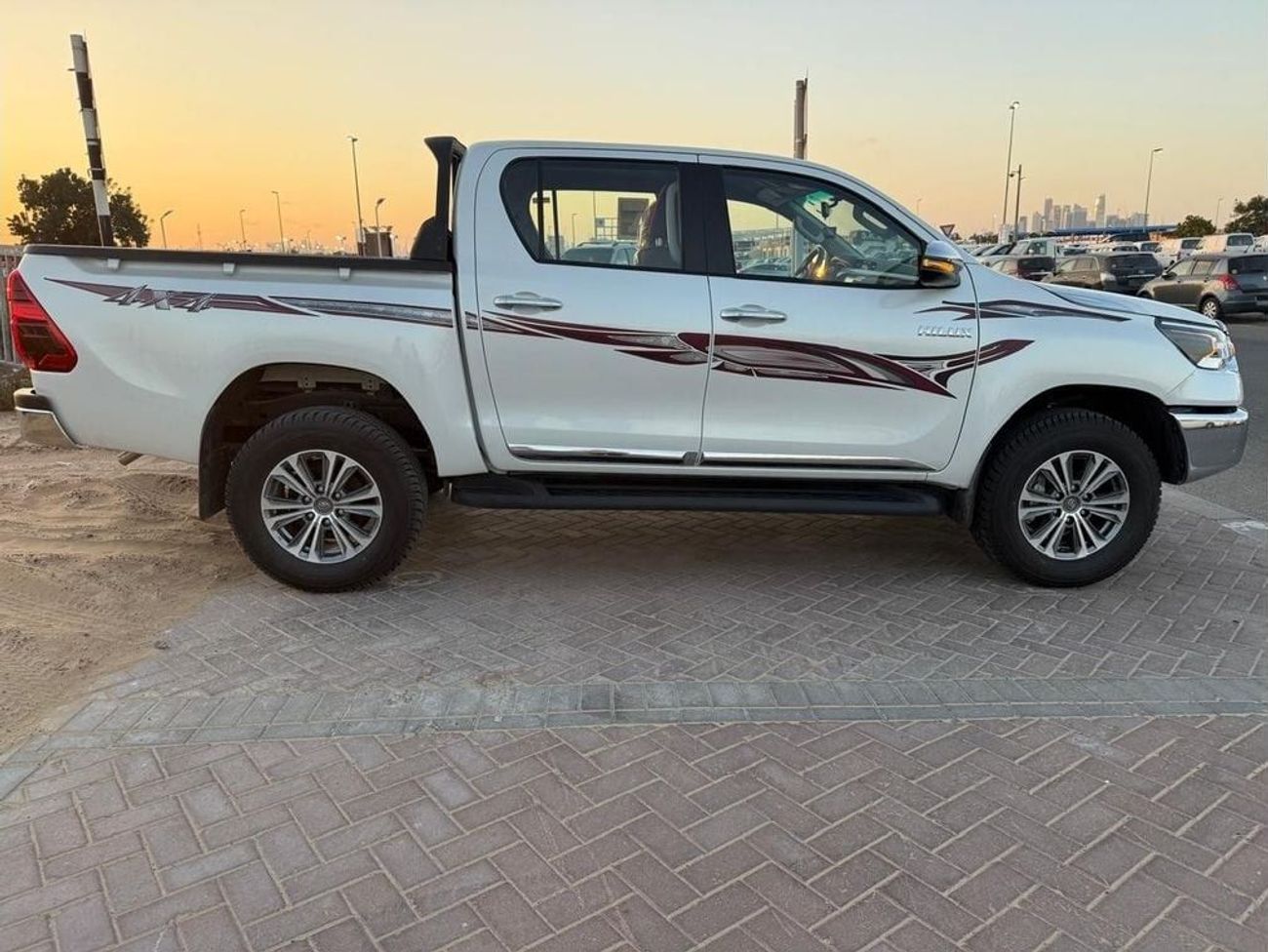 Toyota Hilux S GLX 2.7L AWD A/T