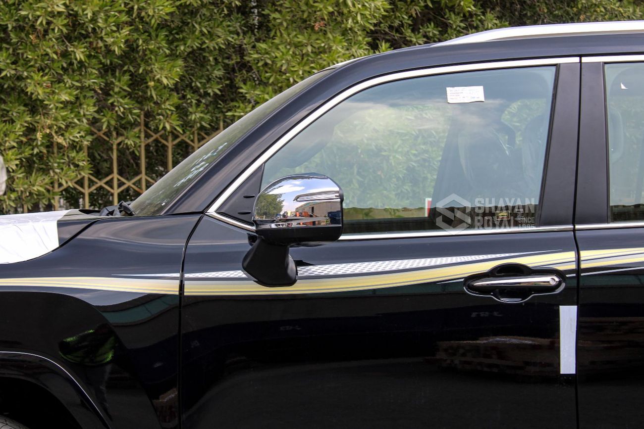 Toyota Land Cruiser LC300 3.5L TWIN TURBO VXR FULL OPTION PETROL V6 AT 7S 2026MY