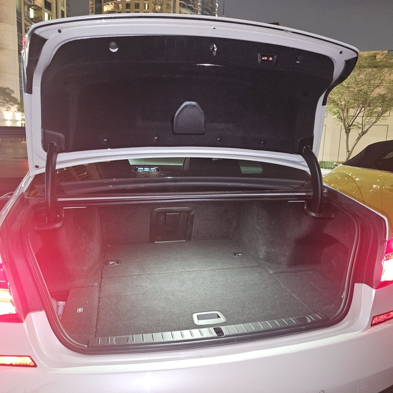 بي أم دبليو 740e M Package 740e