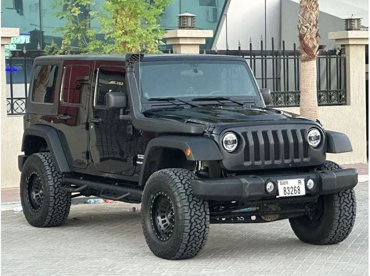 Jeep Wrangler Sport Mohawk 3.6L A/T
