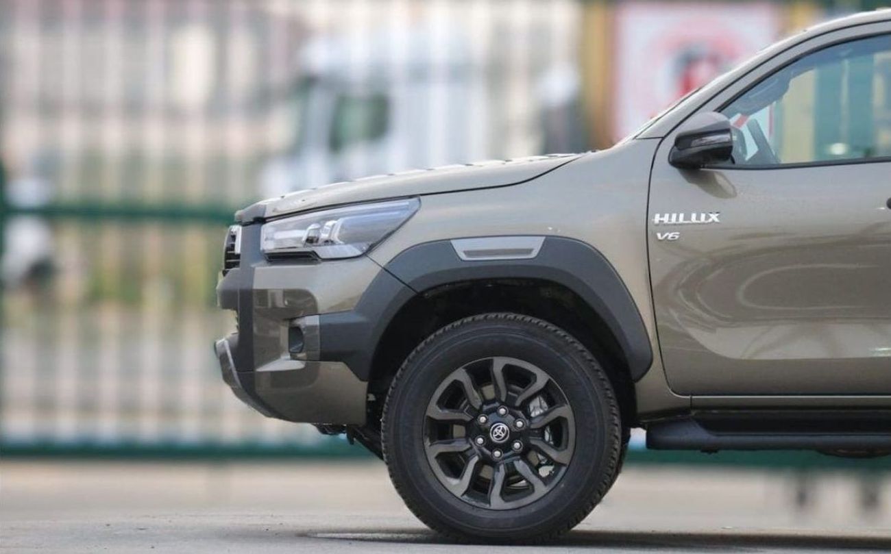 Toyota Hilux TOYOTA HILUX ADVENTURE PETROL 4.0L