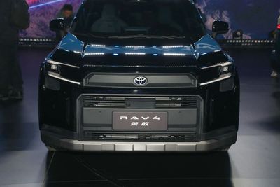 Toyota RAV4 2.5L hybrid 4WD Flagship edition