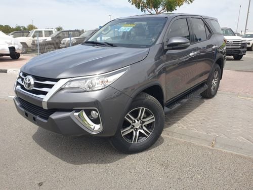 Toyota Fortuner 2.7L 4WD PETROL (USED)
