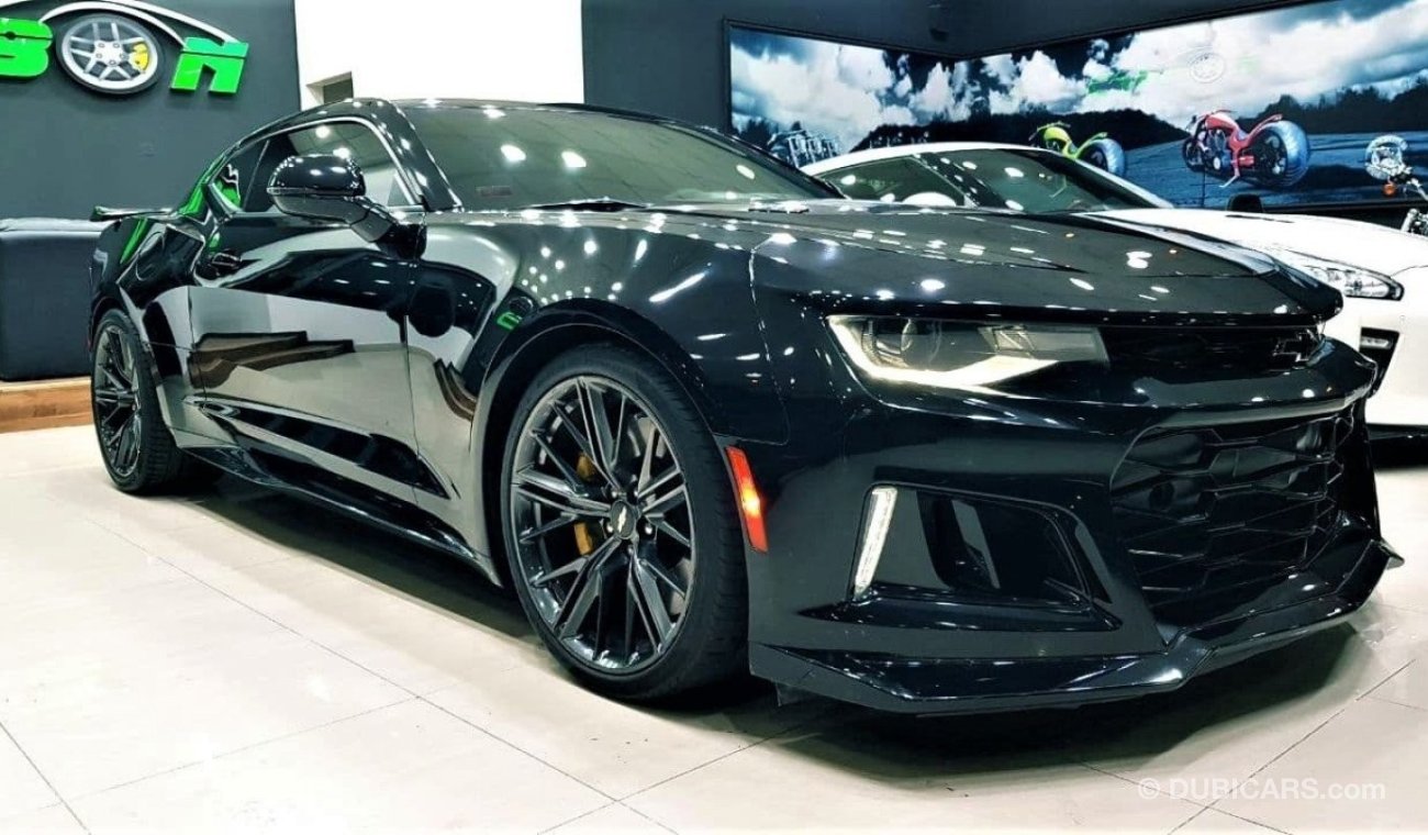 Chevrolet Camaro SPECIAL OFFER CHEVROLET CAMARO ZL1 2018 GCC CAR WITH FULL SERVICE HISTORY AND ORIGINAL PAINT IN