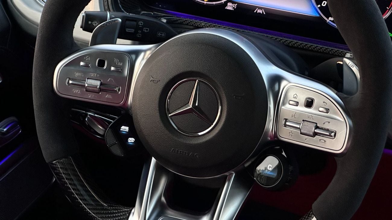 Mercedes Benz G63 AMG MANUFAKTUR EXCLUSIVE PLUS 2022 Mercedes-Benz G-Class G 63 AMG GCC Specs