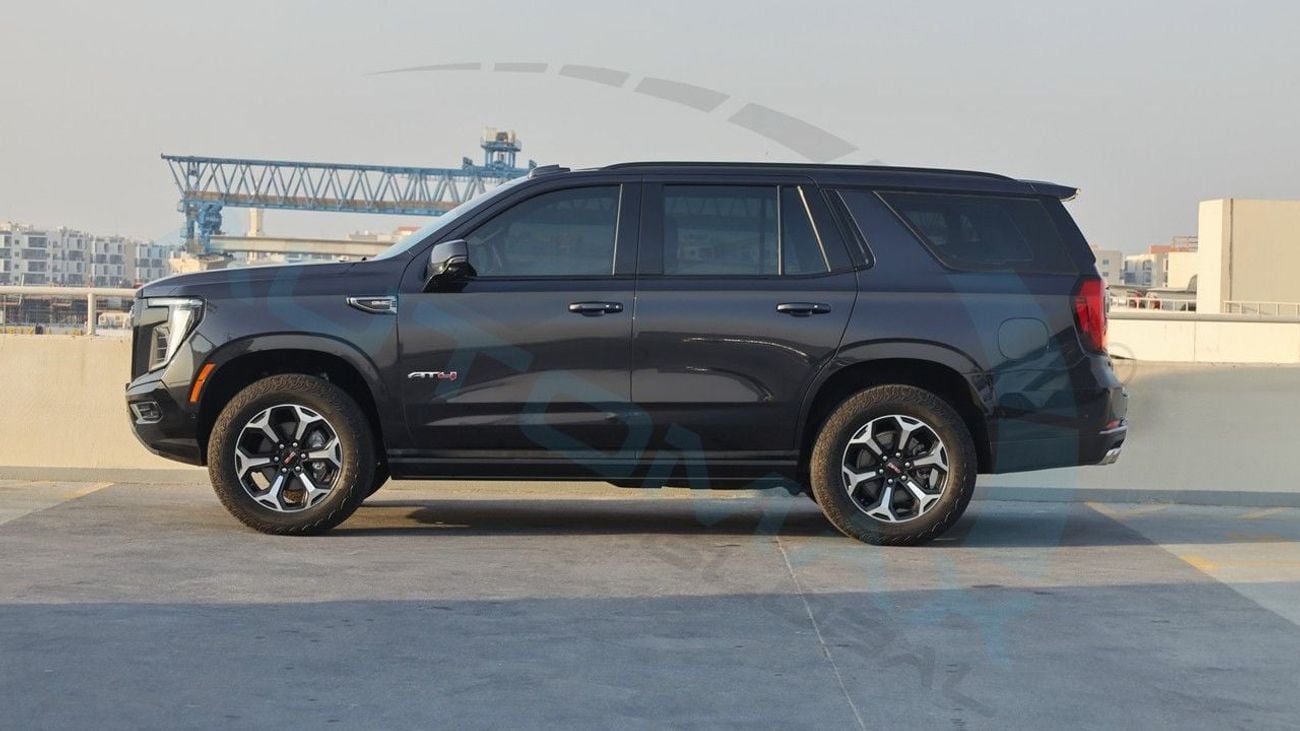 GMC Yukon AT4 Ultimate 6.2L V8 4X4 GCC 34600Km With 2 Years Or 100,000 Km Warranty @ Official Dealer