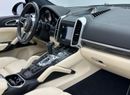 Porsche Cayenne Turbo S 4.8L (570 HP) 2016 Porsche Cayenne Turbo S, Service History, Carbon Fiber Interior, Excellen