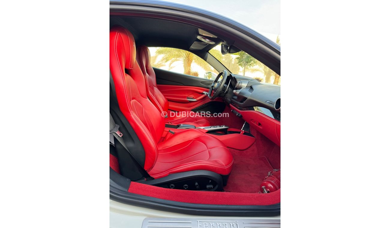 فيراري F8 تريبوتو تريبيوتو