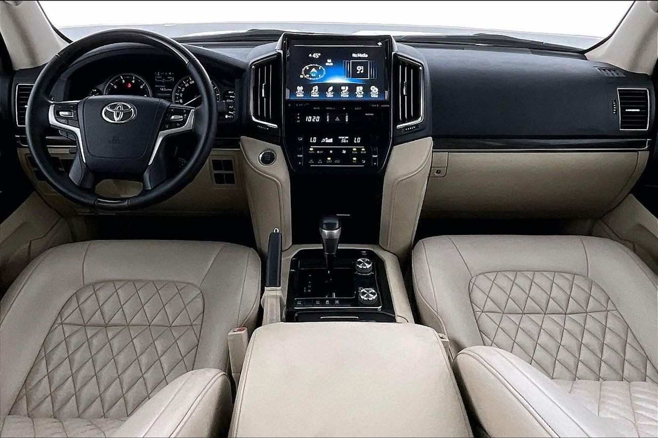 تويوتا كورولا XLI | ضمان مجاني لمدة عام | 0 دفعة أولى