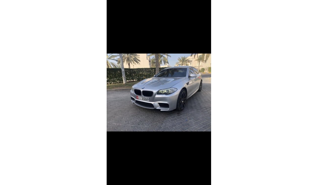 BMW 528i 2.8