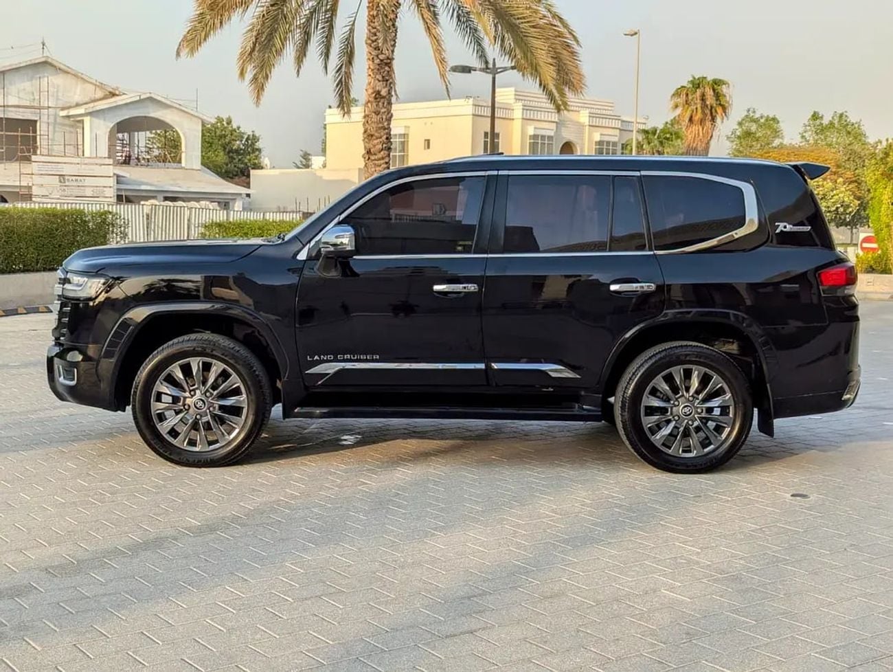 Toyota Land Cruiser GXR