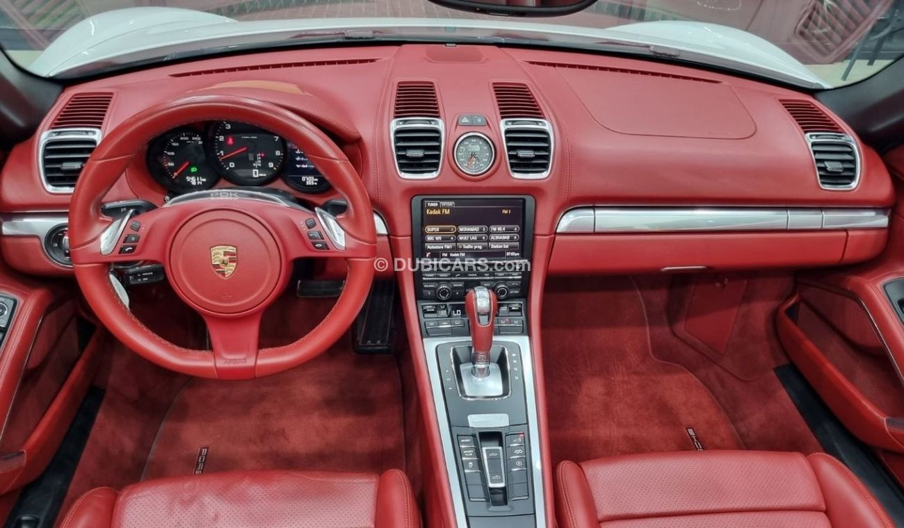 Porsche 718 Boxster Std PORSCHE BOXSTER 2015 GCC IN IMMACULATE CONDITION WITH ONLY 54K KM AND FULL PORSCHE SERVICE HISTO
