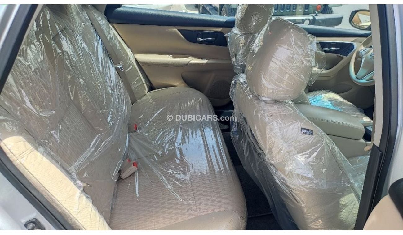 نيسان ألتيما