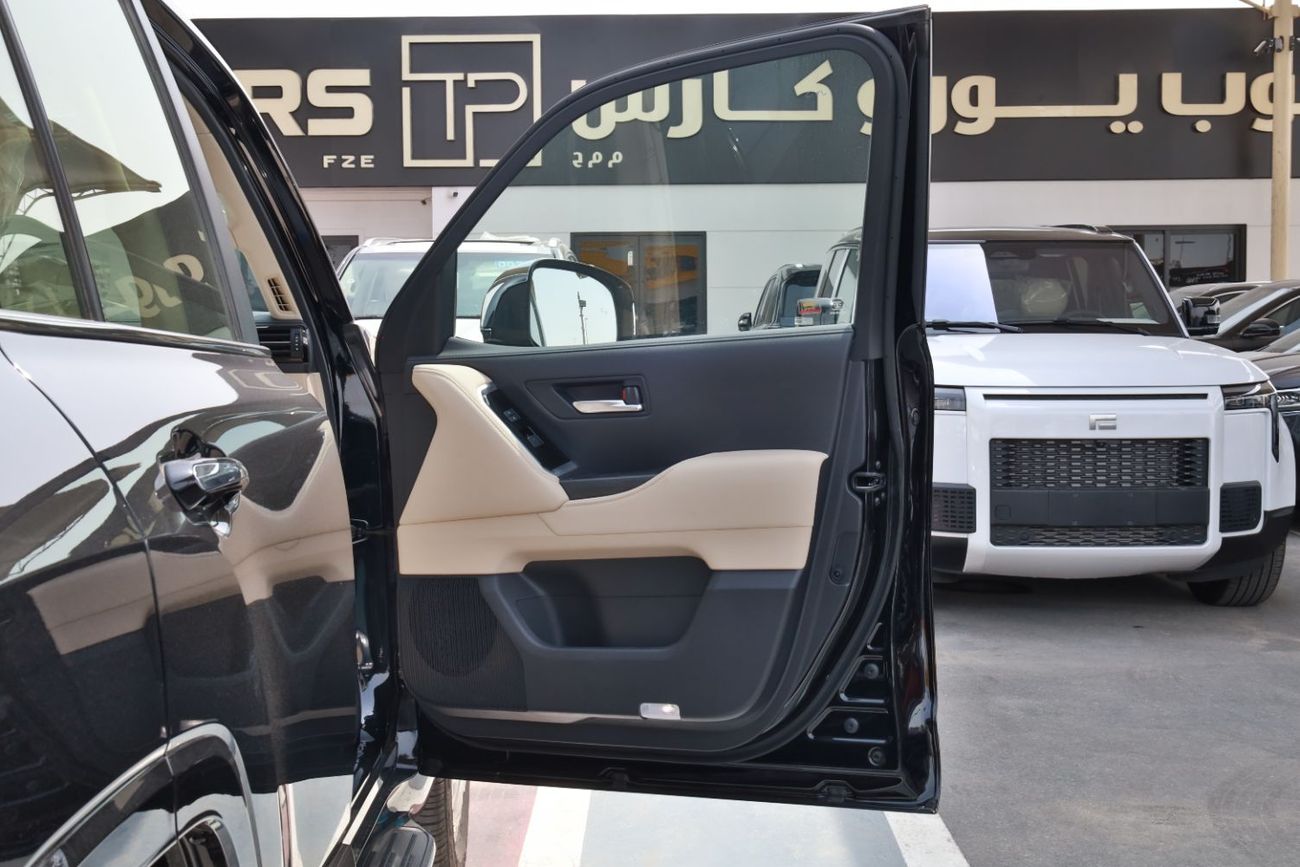 Toyota Land Cruiser TOYOTA LAND CRUISER VXR 3.5L HYBRID A/T 4WD GCC