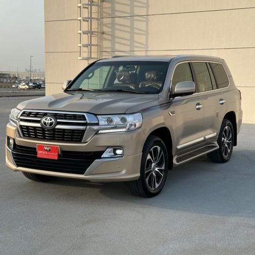تويوتا لاند كروزر