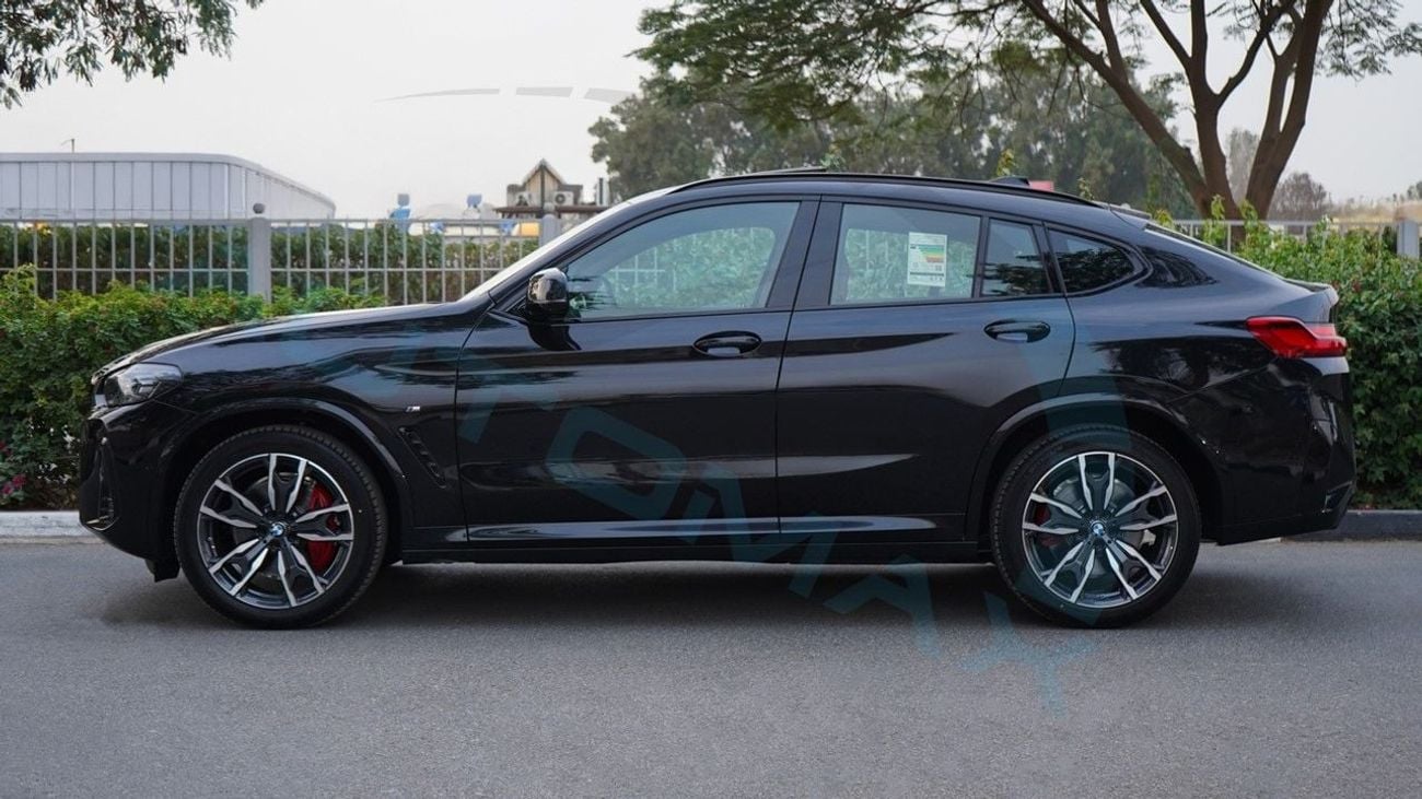بي أم دبليو X4M xDrive 30i 2.0T GCC 2025 0Km With 2 Years Warranty & 3 Years Service @Official Dealer