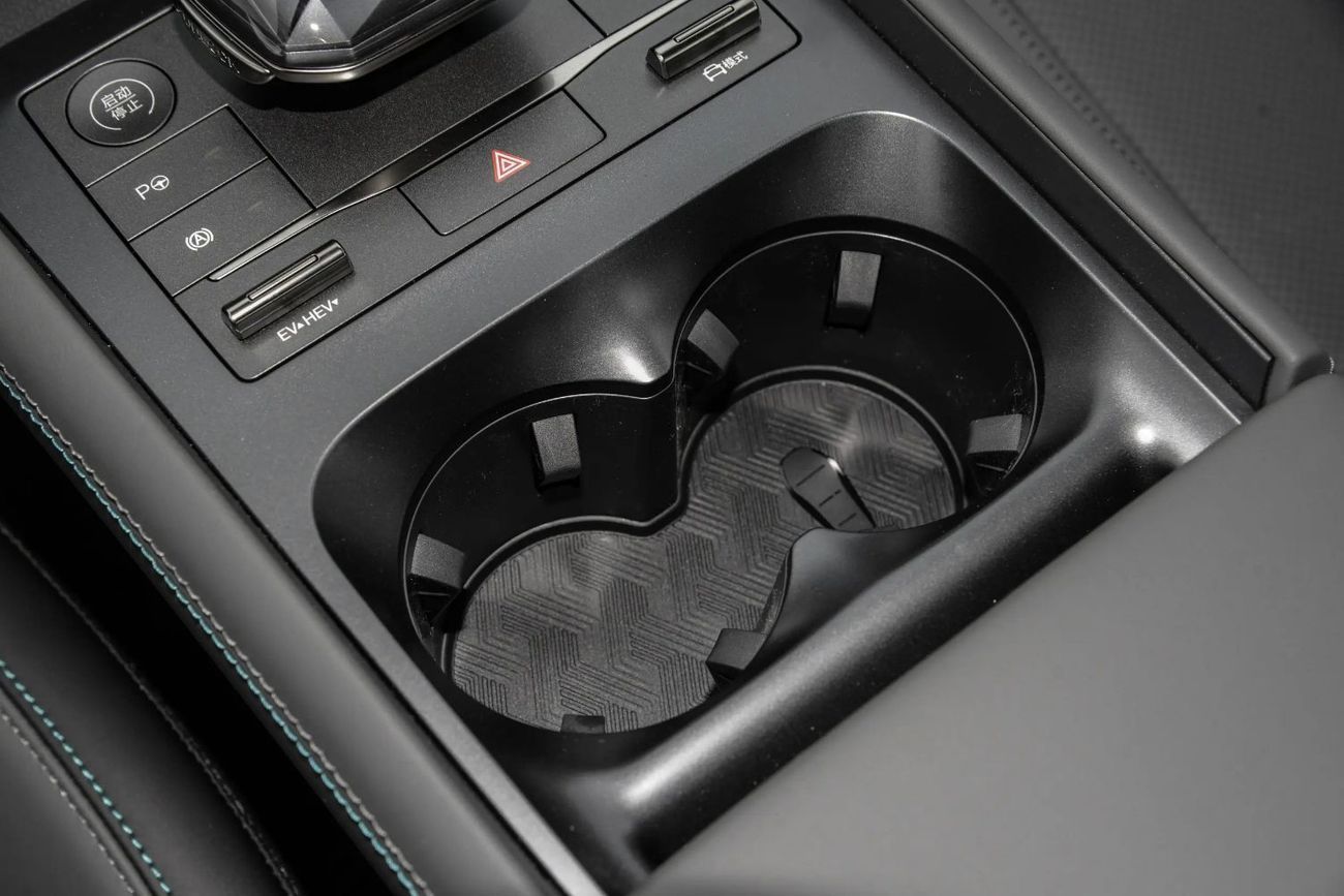 بي واي دي كين ال دي ام-اي BYD Qin L 2025 DM-i 80KM Leading Type