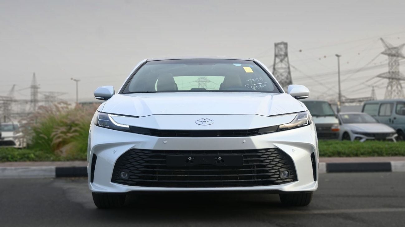 Toyota Camry Toyota Camry -LE- 2.5L Hybrid AT Panorama Full option