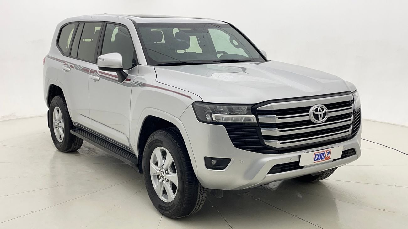 تويوتا لاند كروزر GXR 4 | بدون دفعة مقدمة | اختبار القيادة في المنزل