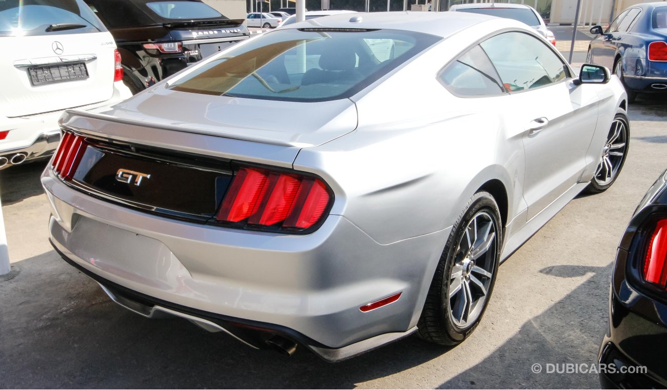 Ford Mustang GT