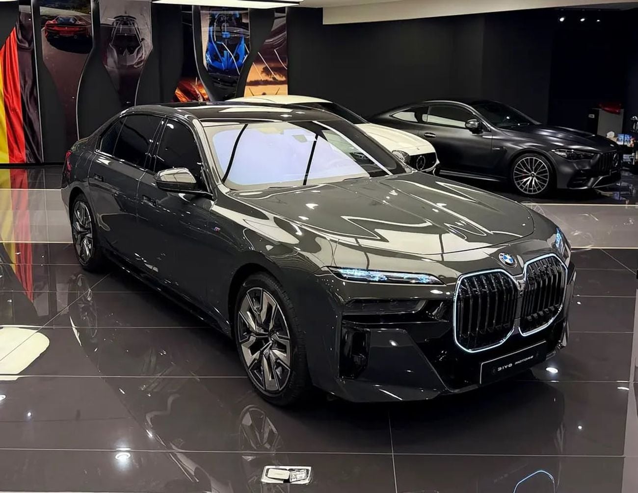 BMW 740i 740i M Sport GCC Specs - Like New!