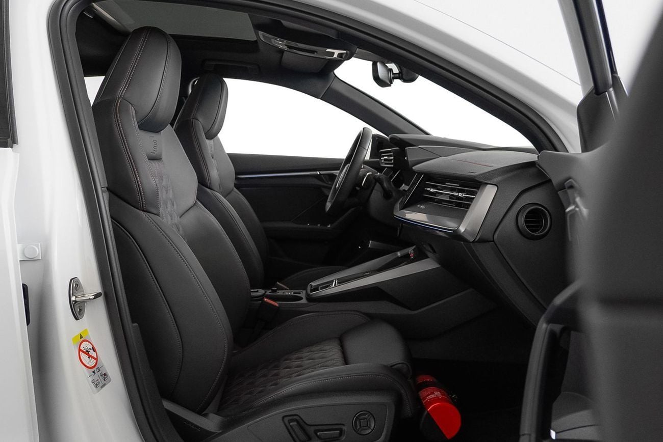 Audi S3 SRT8 TFSI quattro 2.0L Sedan