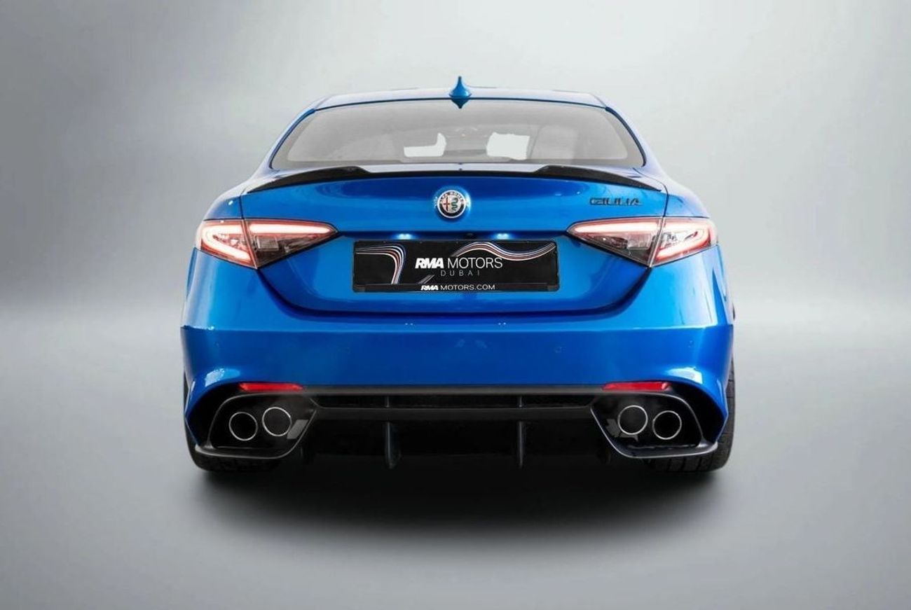 ألفا روميو جوليا Quadrifoglio 2.9L (505 HP)