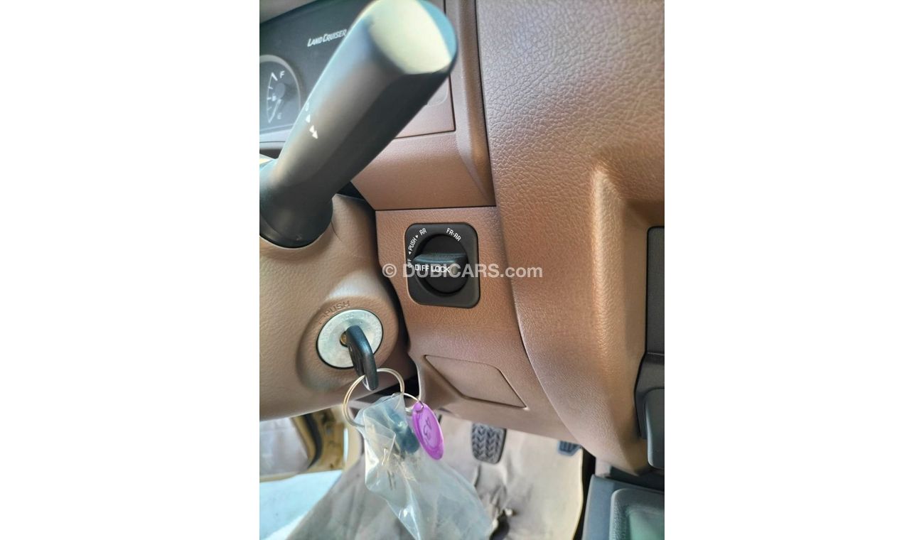 Toyota Land Cruiser Pick Up TOYOTA LC 70 4.0 V6