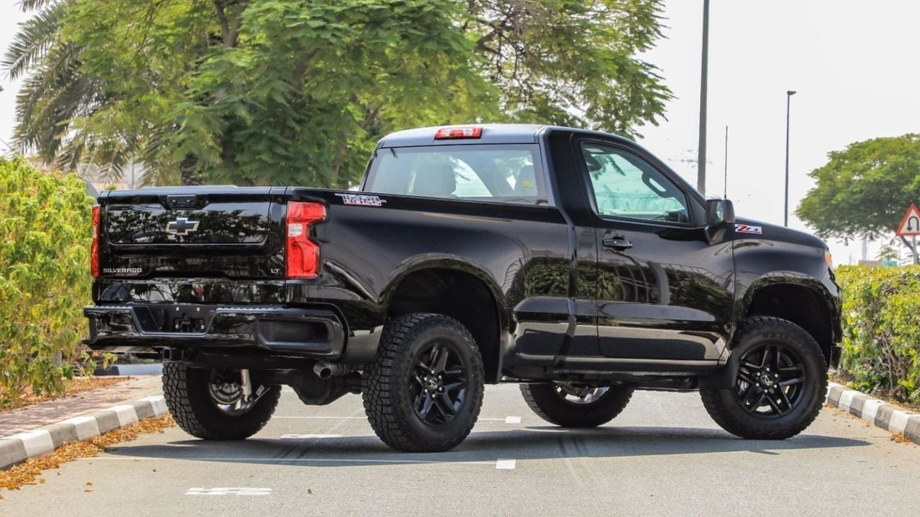Chevrolet Silverado 1500 RegularCab Trailboss GCC / 3 Years Warranty / For Local Registration +5%