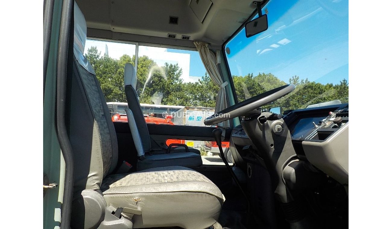 Mitsubishi Rosa 1990