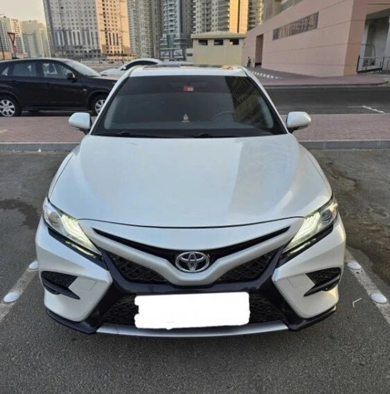 تويوتا كامري 3.5L Sport (298 HP)