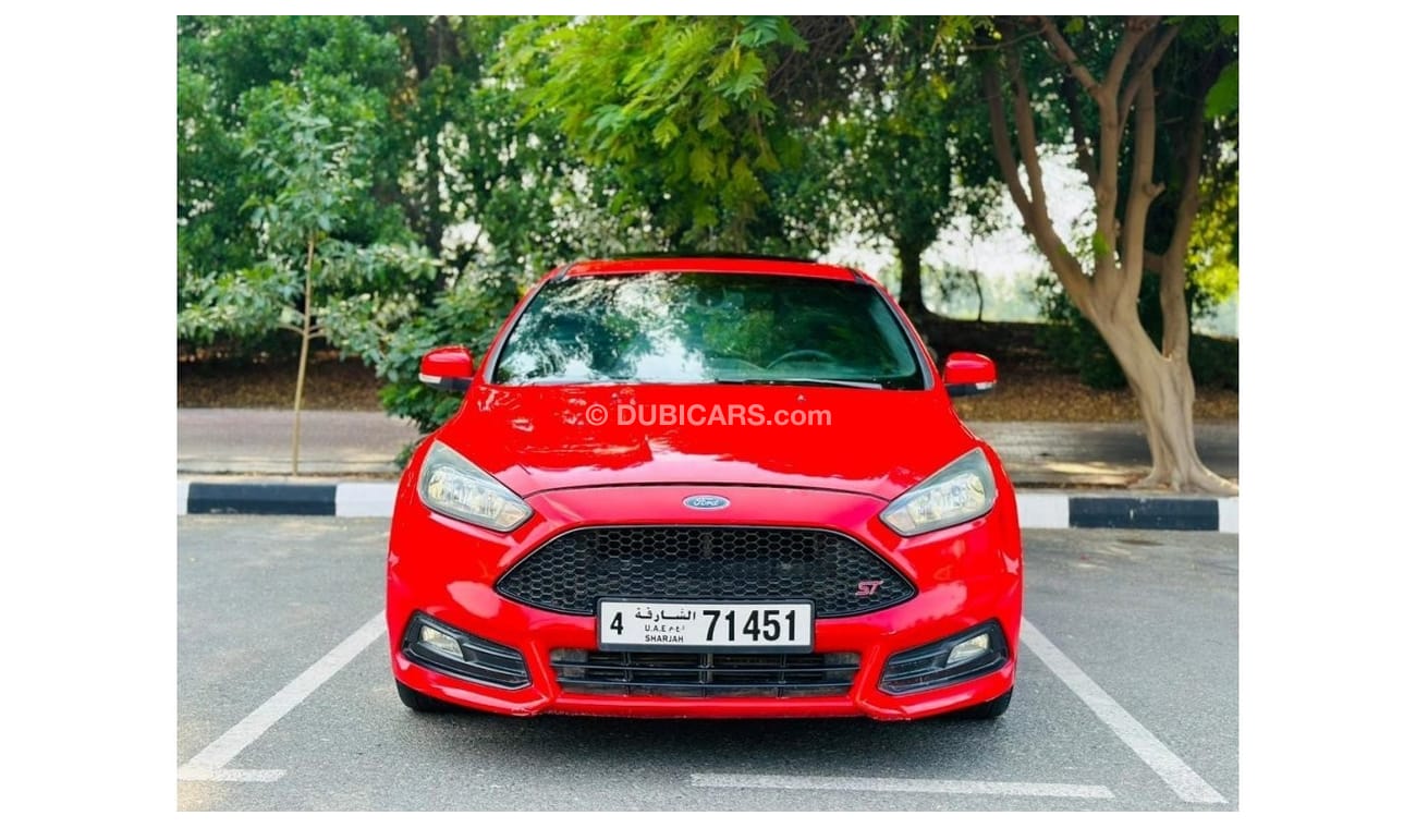 فورد فوكاس 2015 Ford Focus ST (3.5), 5dr Hatchback, 2L 4cyl Petrol, Manual, Front Wheel Drive