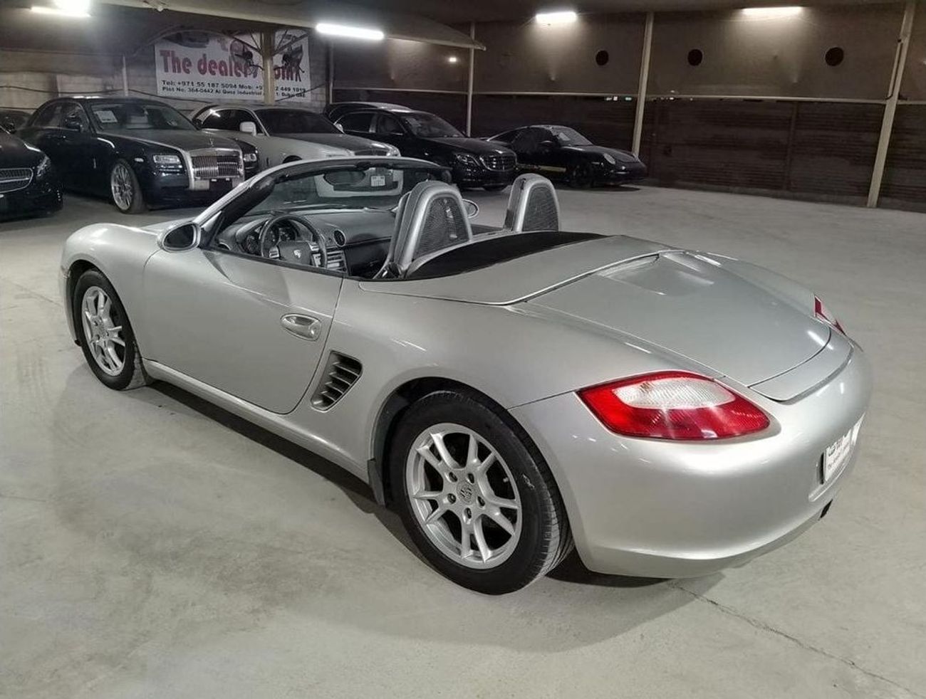 Porsche 718 Boxster PORSCHE BOXSTER 2006 2.7L, WITH HALF LEATHER SEATS, 17 INCH ALLOY WHEELS AND MORE..