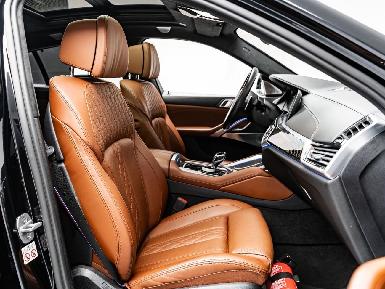 BMW X6 The BEST Ramadan offer in the UAE 2024- Limited Time Only M50i 4.4L 2023 BMW X6 M50i, 4.4L TC V8, AW