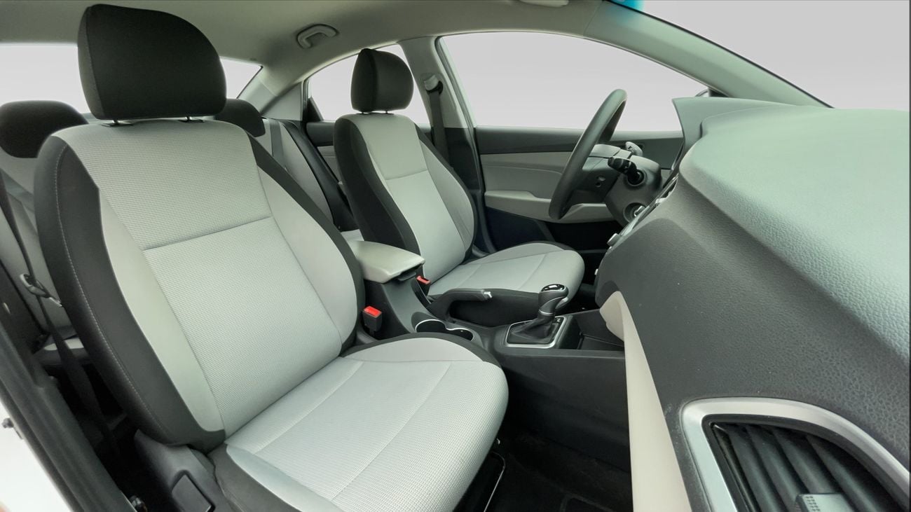 Hyundai Accent SMART 1.6 | Zero Down Payment | Home Test Drive