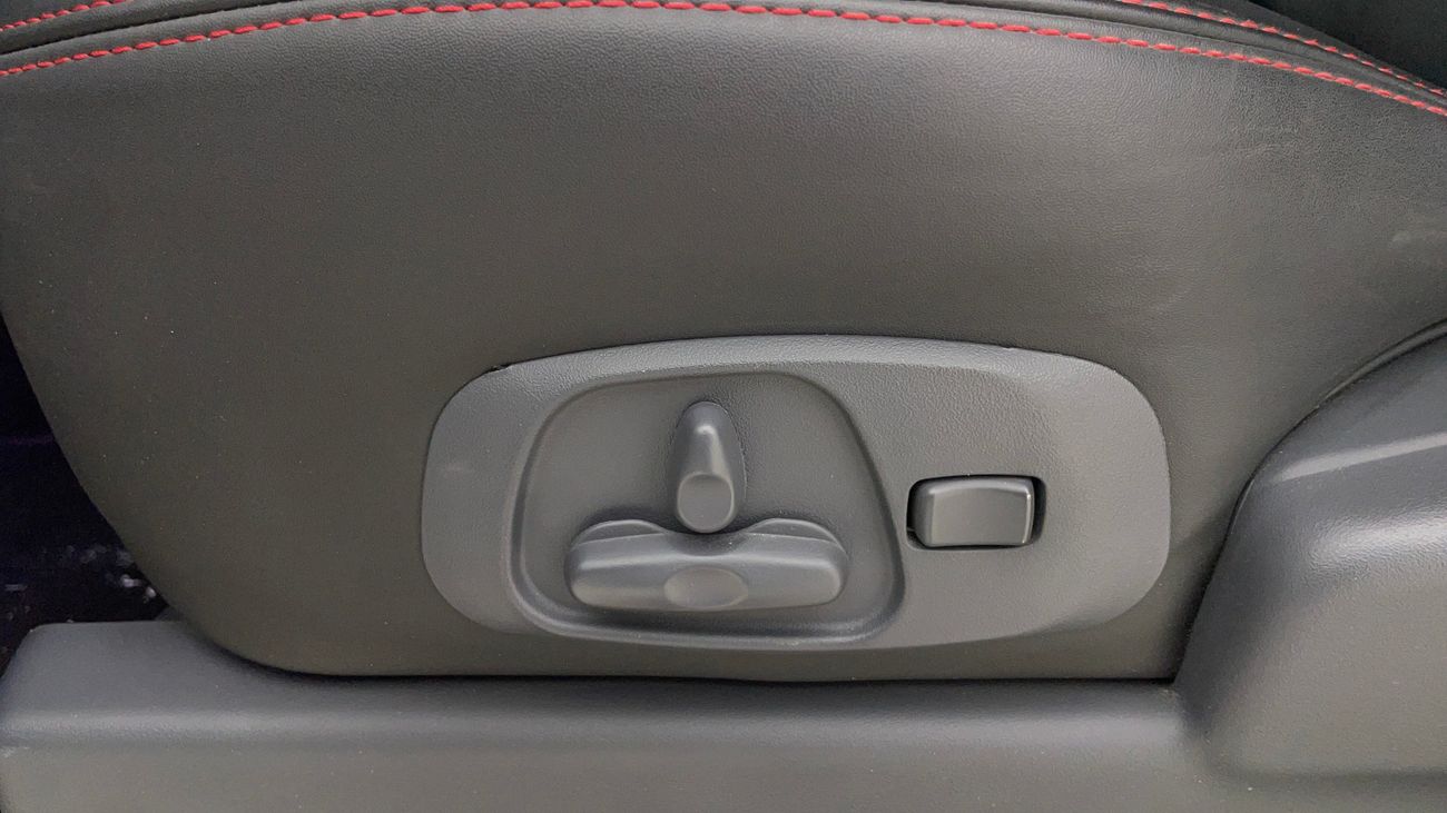 Mitsubishi Pajero GLS H/L SIGNATURE EDITION 3.8 | Zero Down Payment | Home Test Drive