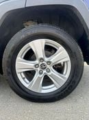 Toyota RAV4 hybrid Toyota Rav4 XLE 2020