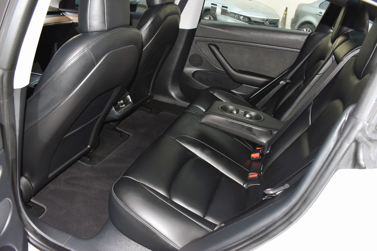 Tesla Model 3 AED 1919 PM MODEL 3 RWD AT GCC MANUFACTURER WARRANTY 2026 OR 80K KM