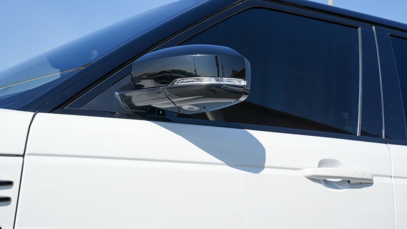 لاند روفر رينج روفر Sport SE