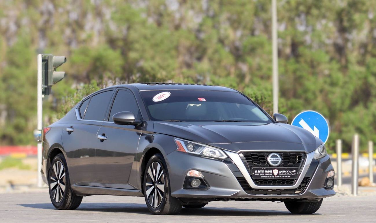 Nissan Altima SV 2.5L Nissan Altima 2.5L 2021  GCC, accident-free, in excellent condition 923 P.M