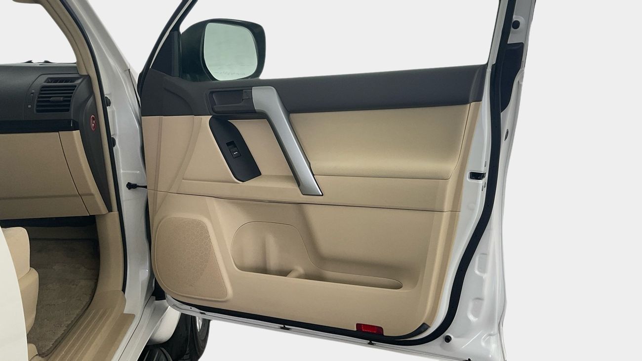 تويوتا برادو GXR | upto AED 20,000 Ramadan Discount | شامل الضمان | 0 ﺪﻔﻋﺓ ﺃﻮﻟﻯ